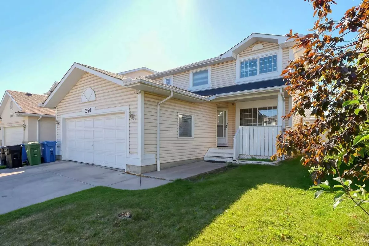 Calgary, AB T3J 3K5,250 Coral Keys CT Northeast