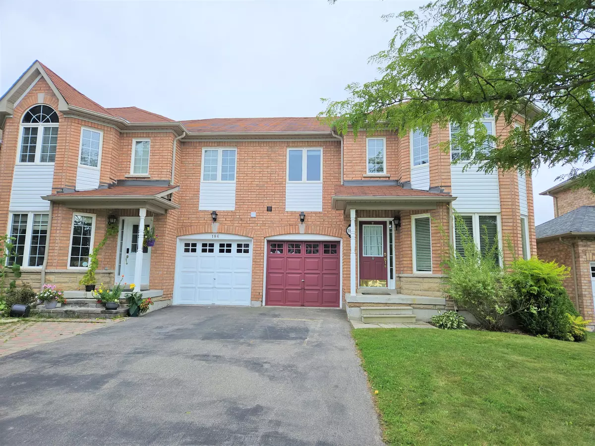 Newmarket, ON L3X 2X4,188 Wainscot AVE