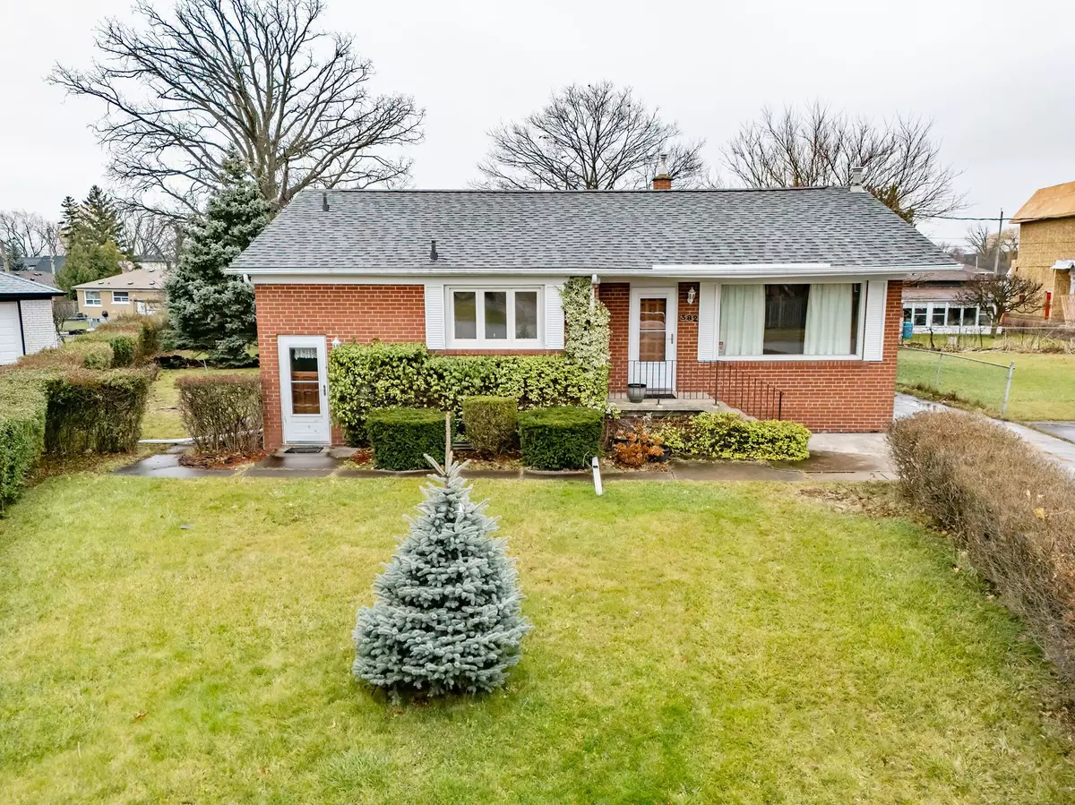 Halton, ON L6K 2M9,382 Tamarack CIR