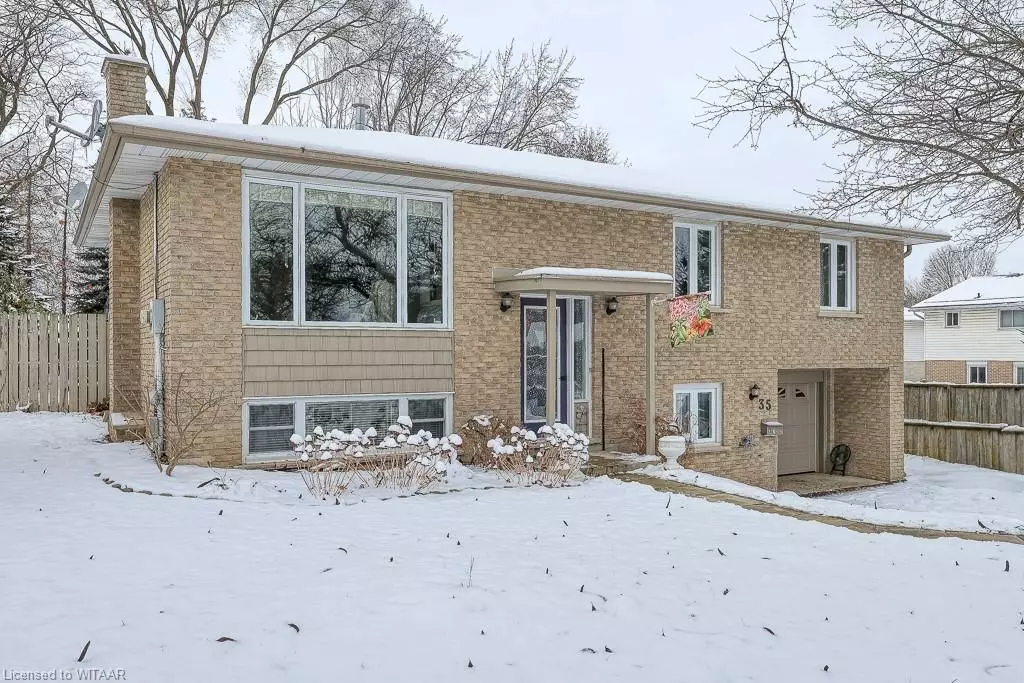 Oxford, ON N4S 8M8,35 SILCOX PL