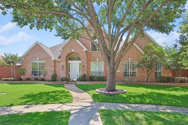 4568 Saint James Drive,  Plano,  TX 75024