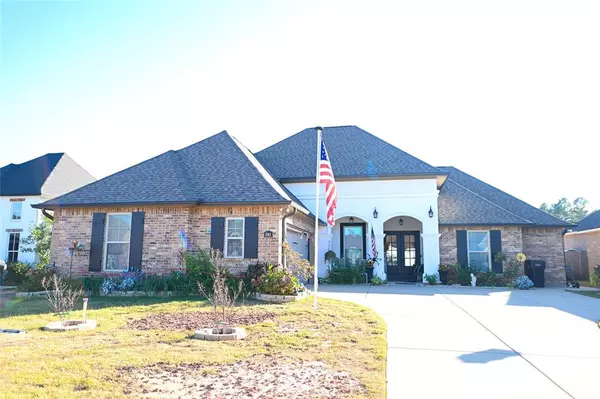 Benton, LA 71006,241 Danielle Drive