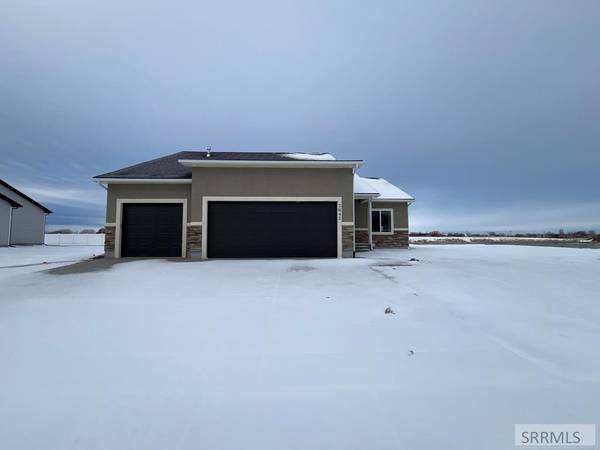 2042 Bellagio Drive, Ammon, ID 83406