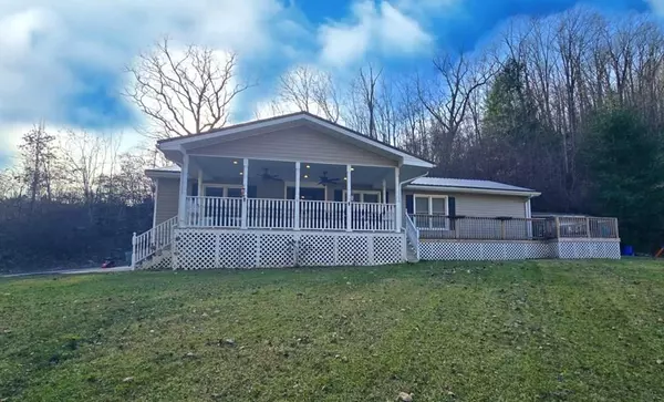 707 Middle Creek Road, Cedar Bluff, VA 24609