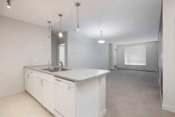 Fort Mcmurray, AB T9K0J7,136A Sandpiper RD #312