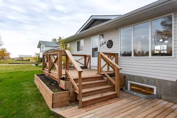 Marsden, SK S0M 1P0,104 3 ST West