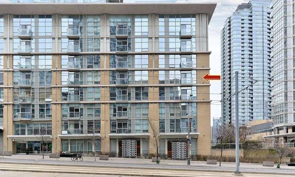 9 Spadina AVE #505, Toronto C01, ON M5V 3V5