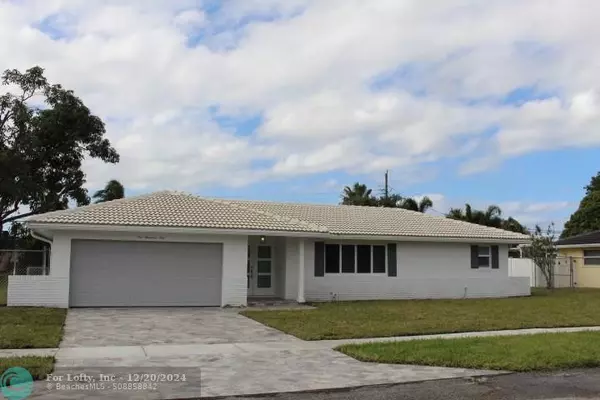 109 St Cloud Ln, Boca Raton, FL 33431