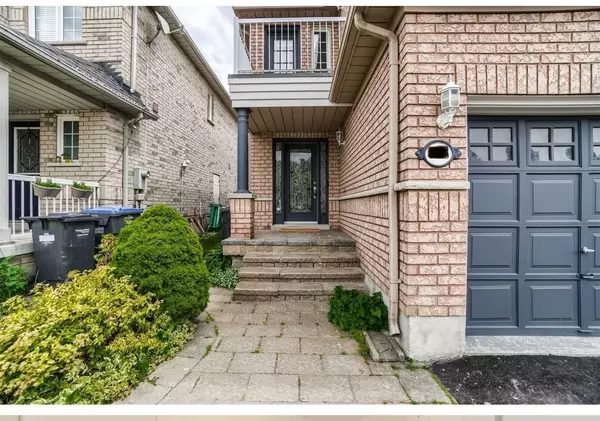 Mississauga, ON L5M 6Y5,4015 Coachman CIR N