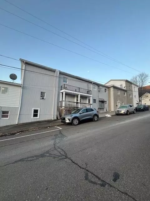 Nesquehoning Borough, PA 18240,1 West Garibaldi Avenue #4