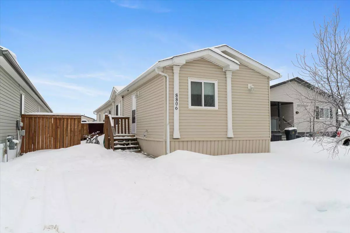 Grande Prairie, AB T8X 0G2,8806 89 AVE