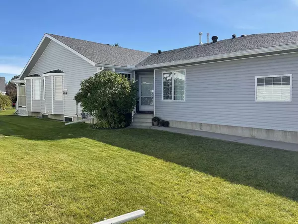 High River, AB T1V 1X3,110 Riverside PL Northwest