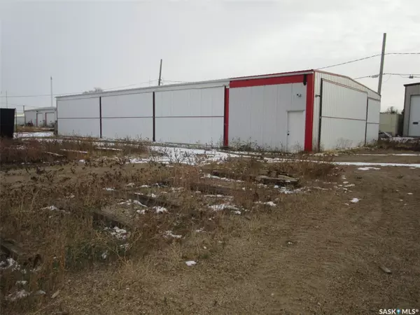 Gravelbourg, SK S0H 1X0,114 7th AVENUE W