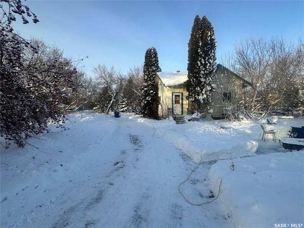 108 9th STREET E, Wynyard, SK S0A 4T0