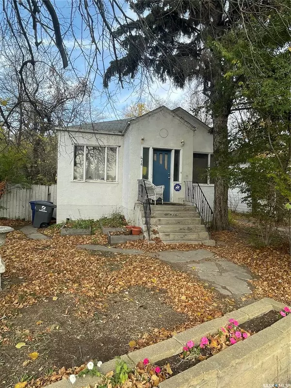 Saskatoon, SK S7M 1N9,416 & 422 Spadina CRESCENT W