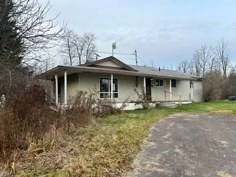 70 Kunopaski RD, Admaston/bromley, ON K7V 3Z7