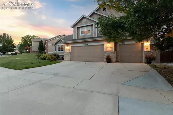 Colorado Springs, CO 80918,6068 Mapleton DR