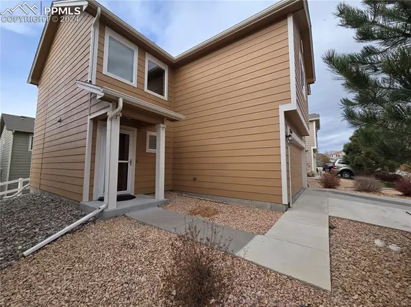 Colorado Springs, CO 80922,3854 Papuan DR