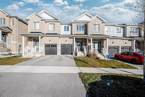 Pickering, ON L1X 0G7,1134 CITRINE ST