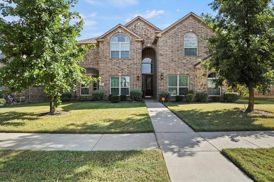 108 White Oak Lane, Red Oak, TX 75154