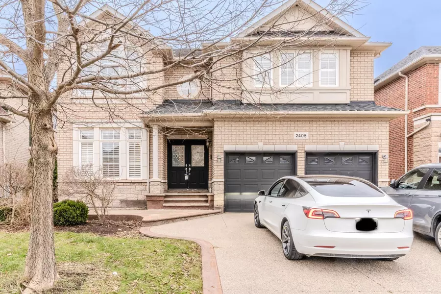 2405 Tesla CRES, Oakville, ON L6H 7T6