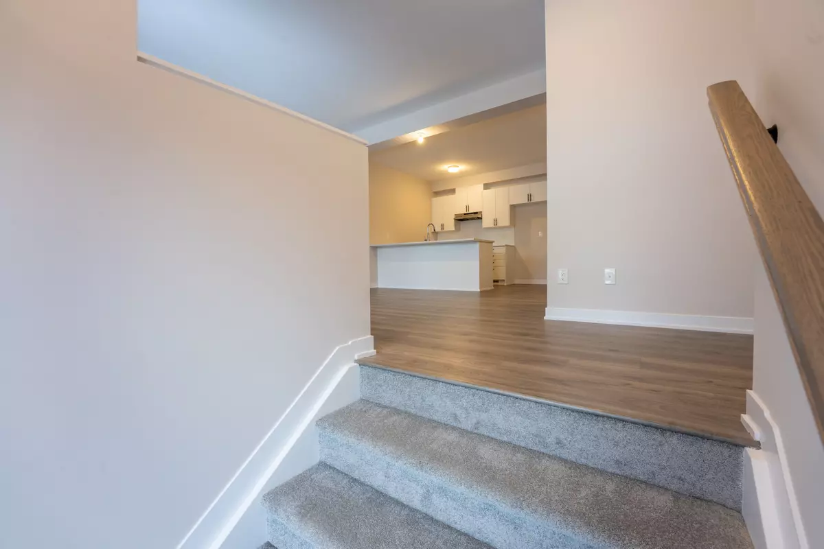 Barrhaven, ON K2J 7G9,321 Catsfoot WALK