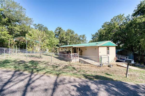 211 Castle Bar Road,  Gordonville,  TX 76245