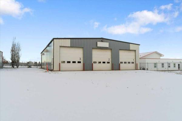 Grande Prairie, AB T8W6T2,8101 110 ST