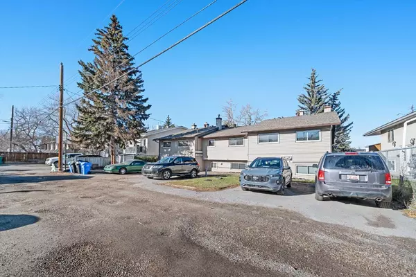 Calgary, AB T3B 1X5,7511 41 AVE Northwest