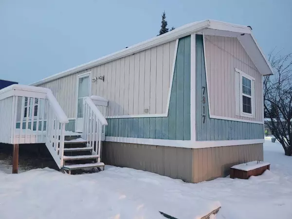 7817 97 AVE, Peace River, AB T8S1W4