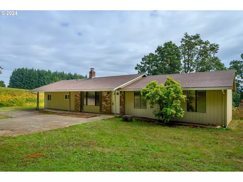 11951 NE FINN HILL LOOP, Carlton, OR 97111