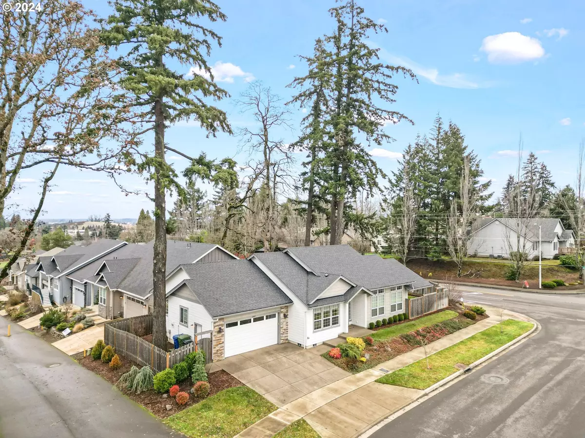 Salem, OR 97306,5407 TERRA COTTA DR