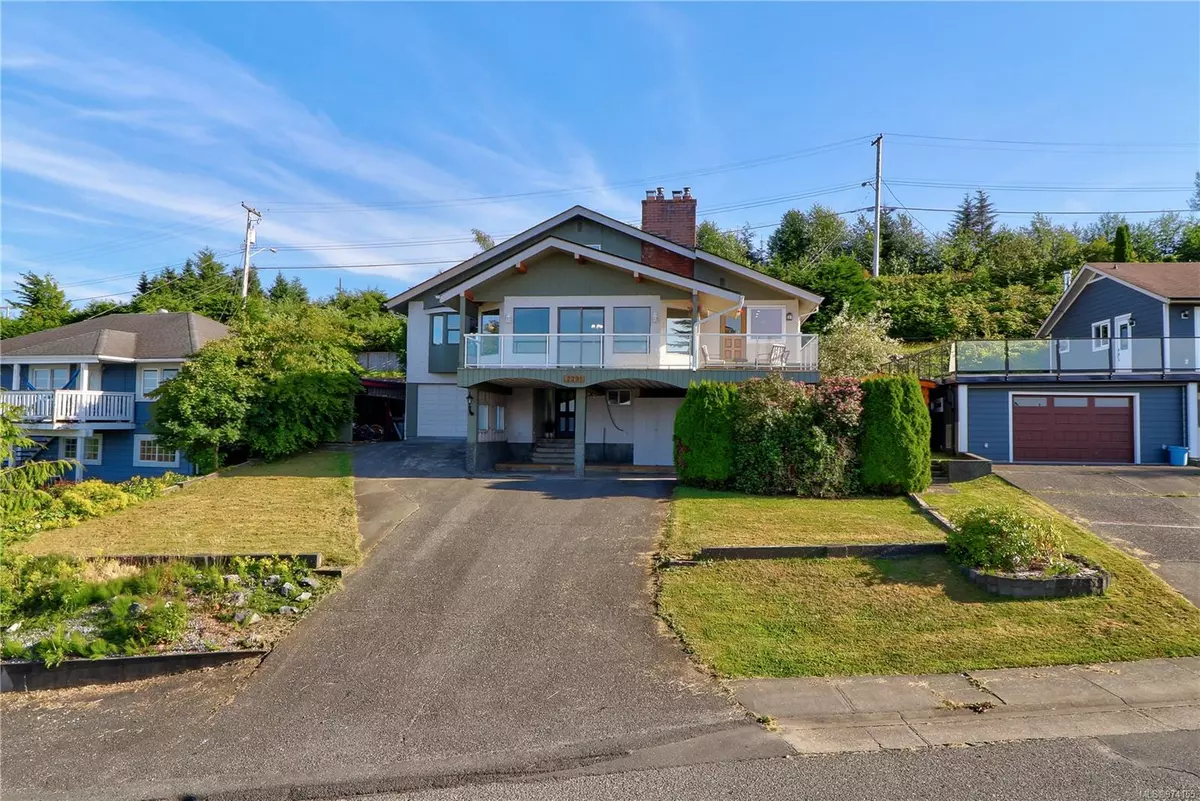 Port Mcneill, BC V0N 2R0,2291 Quatsino Cres