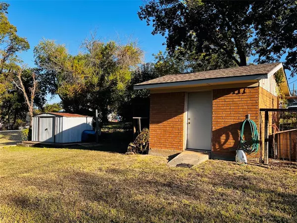 Hamilton, TX 76531,403 S Bouldin Street