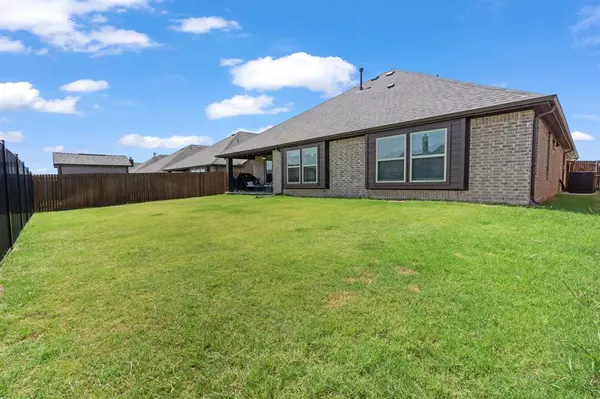 Burleson, TX 76028,524 Joe Street