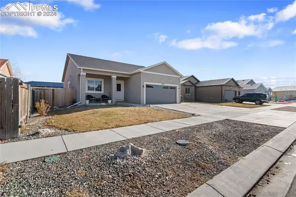 Pueblo, CO 81005,3402 Ptarmigan LN