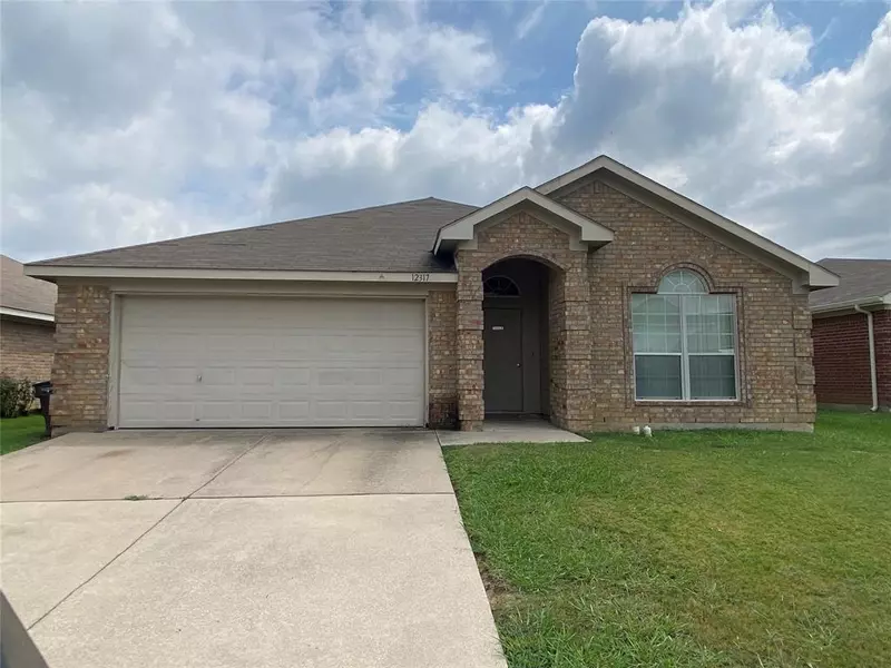 12317 Silver Mist Trail, Fort Worth, TX 76028