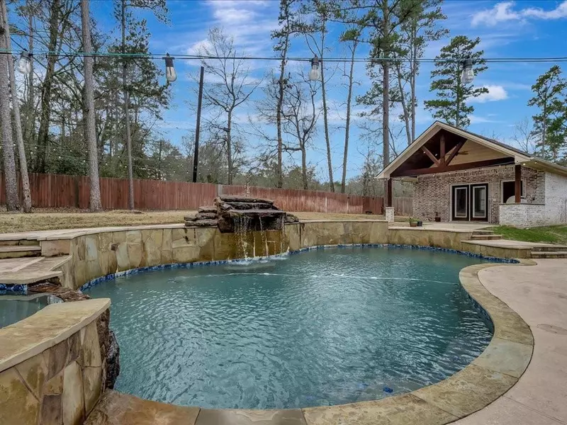 1904 Loblolly Lane, Lufkin, TX 75904