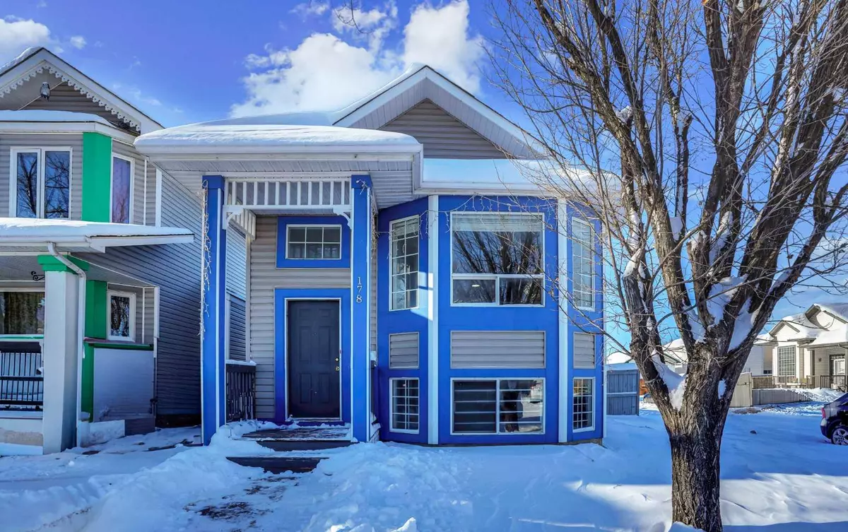 Calgary, AB T3J 3M3,178 Martinridge CRES Northeast