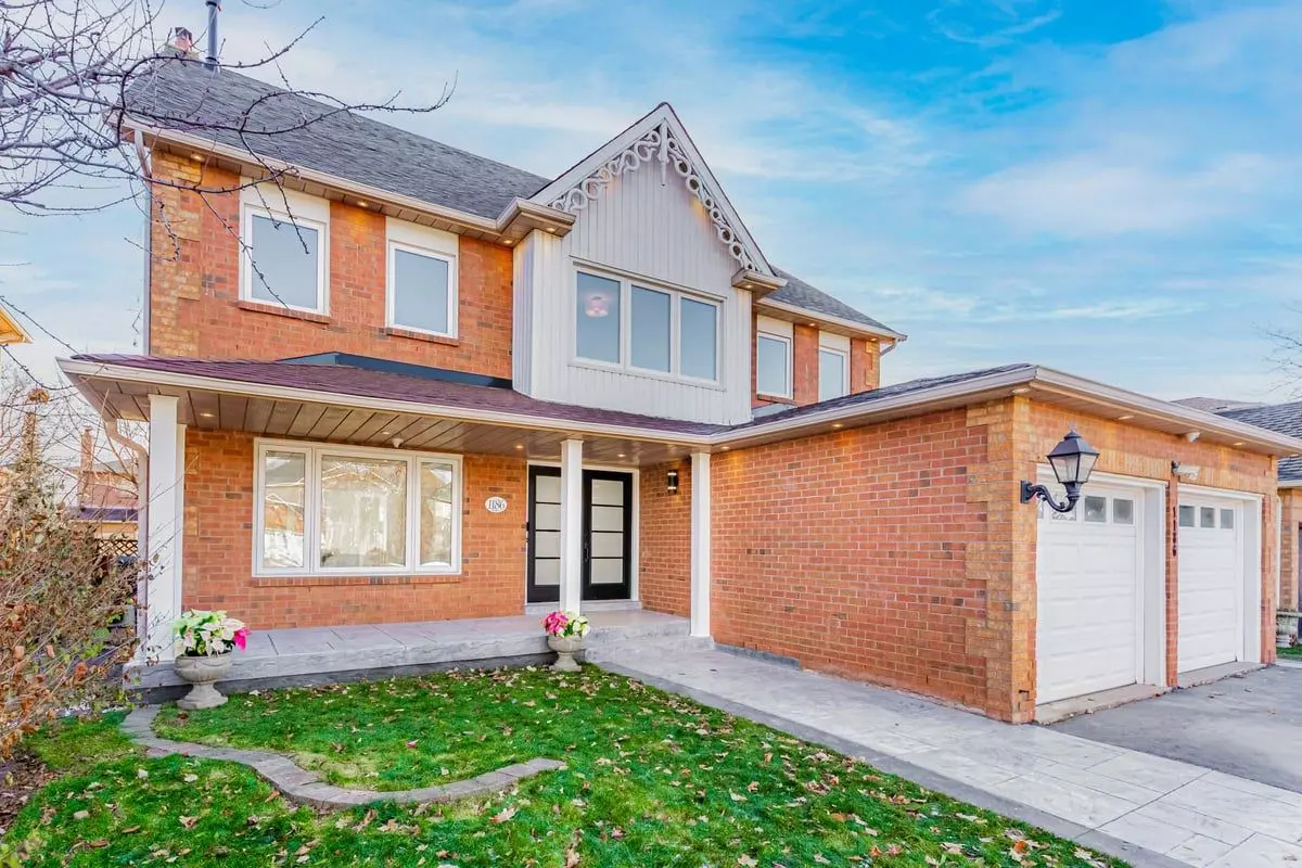 Oakville, ON L6H 5L7,1186 Glenashton DR