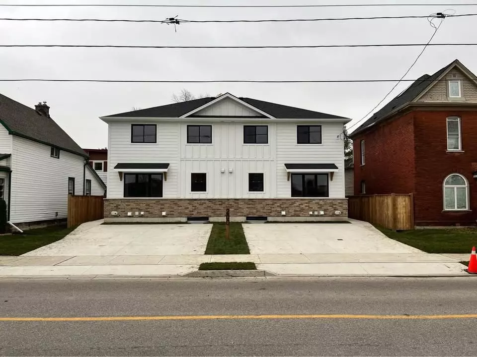 St. Thomas, ON N5R 3A5,200 Centre ST #A