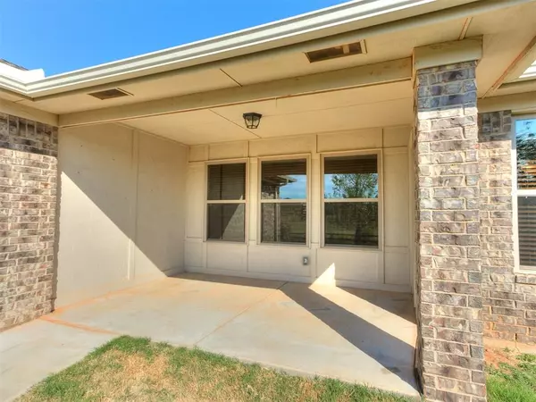 Norman, OK 73069,910 Eaglerock Lane