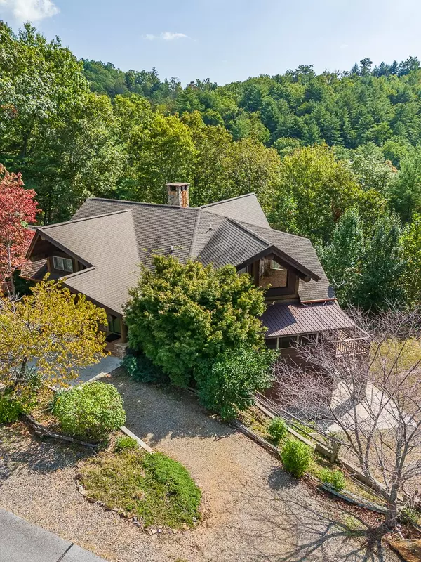 Hayesville, NC 28904,733 Granite Drive