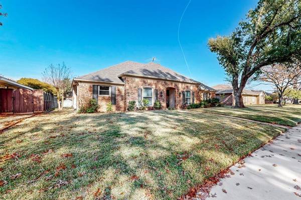 Plano, TX 75074,3303 Raintree Drive