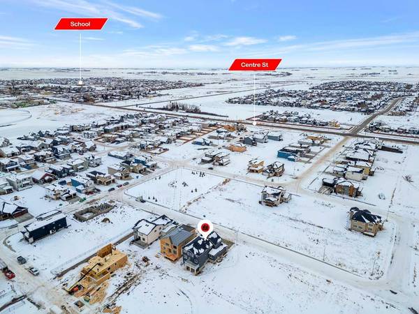 Langdon, AB T0J 1X3,28 North Bridges GLN