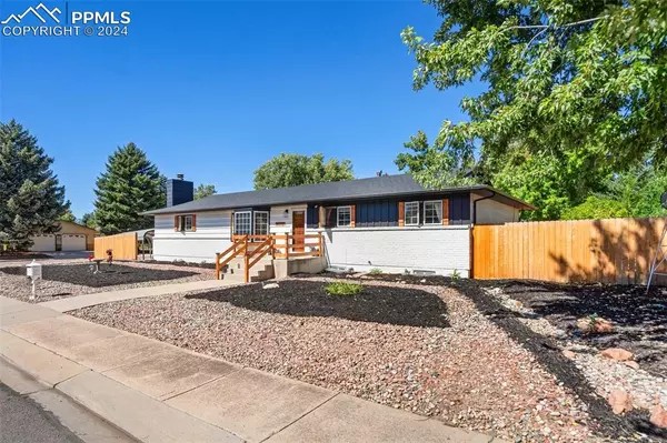 Colorado Springs, CO 80915,4718 Woodbury DR