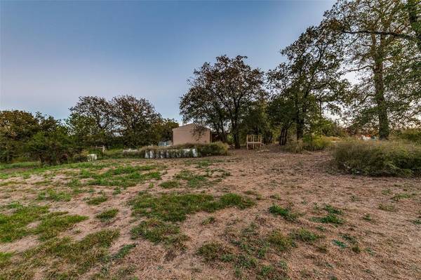 3864 County Road 401, Alvarado, TX 76009