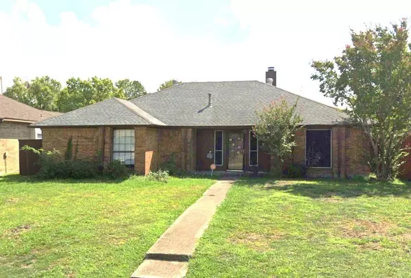 716 Retriever Lane, Mesquite, TX 75150