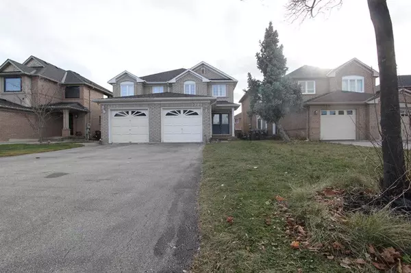 3384 Snowball RD, Mississauga, ON L5N 7M6