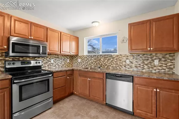 Colorado Springs, CO 80911,136 Doris DR